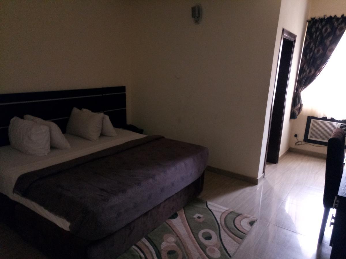 Hotel Benizia أسابا المظهر الخارجي الصورة