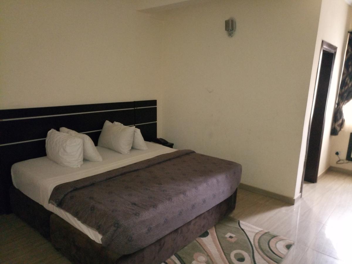 Hotel Benizia أسابا المظهر الخارجي الصورة
